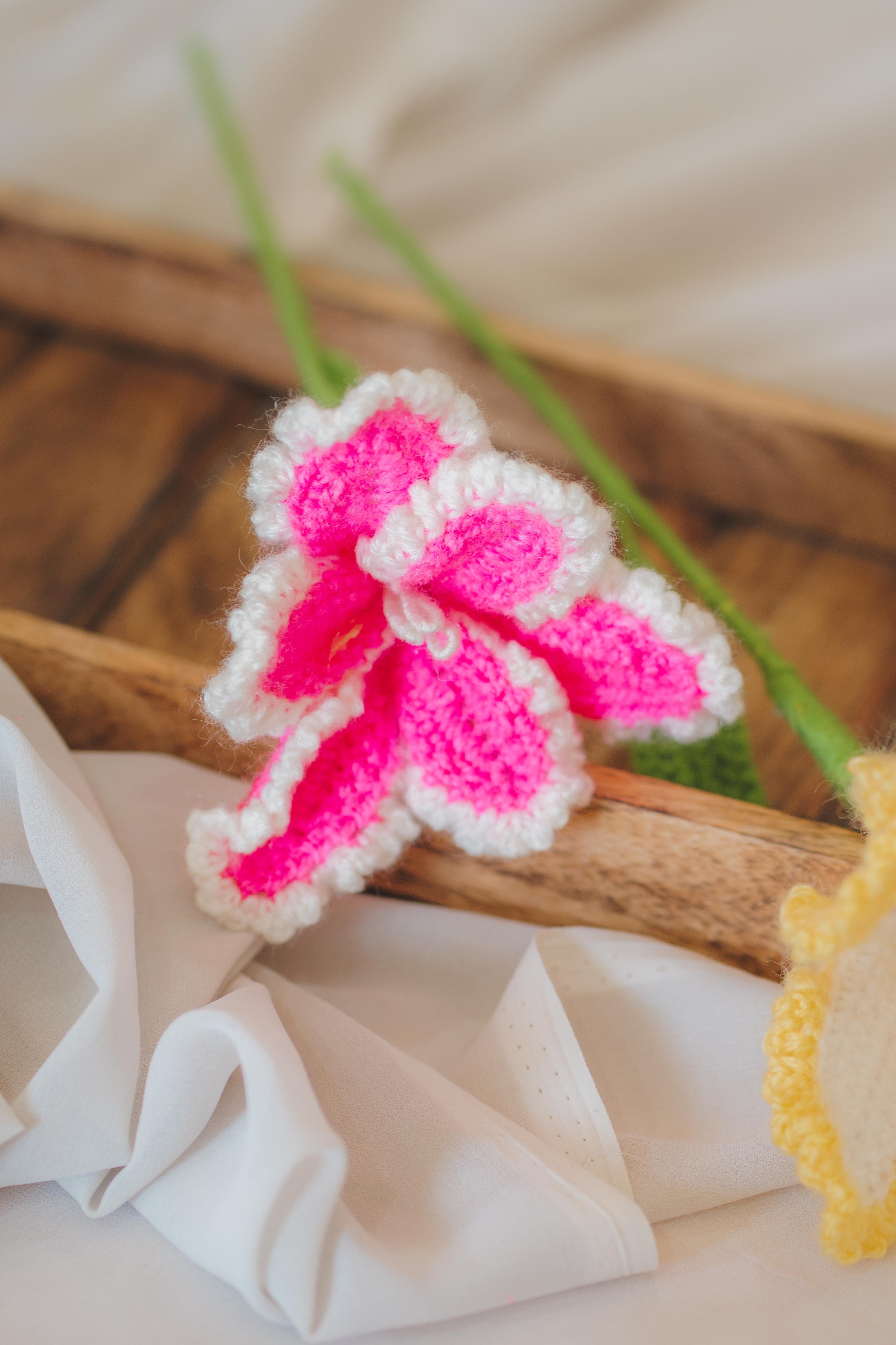 'Full Bloom' Open Tulip Stem