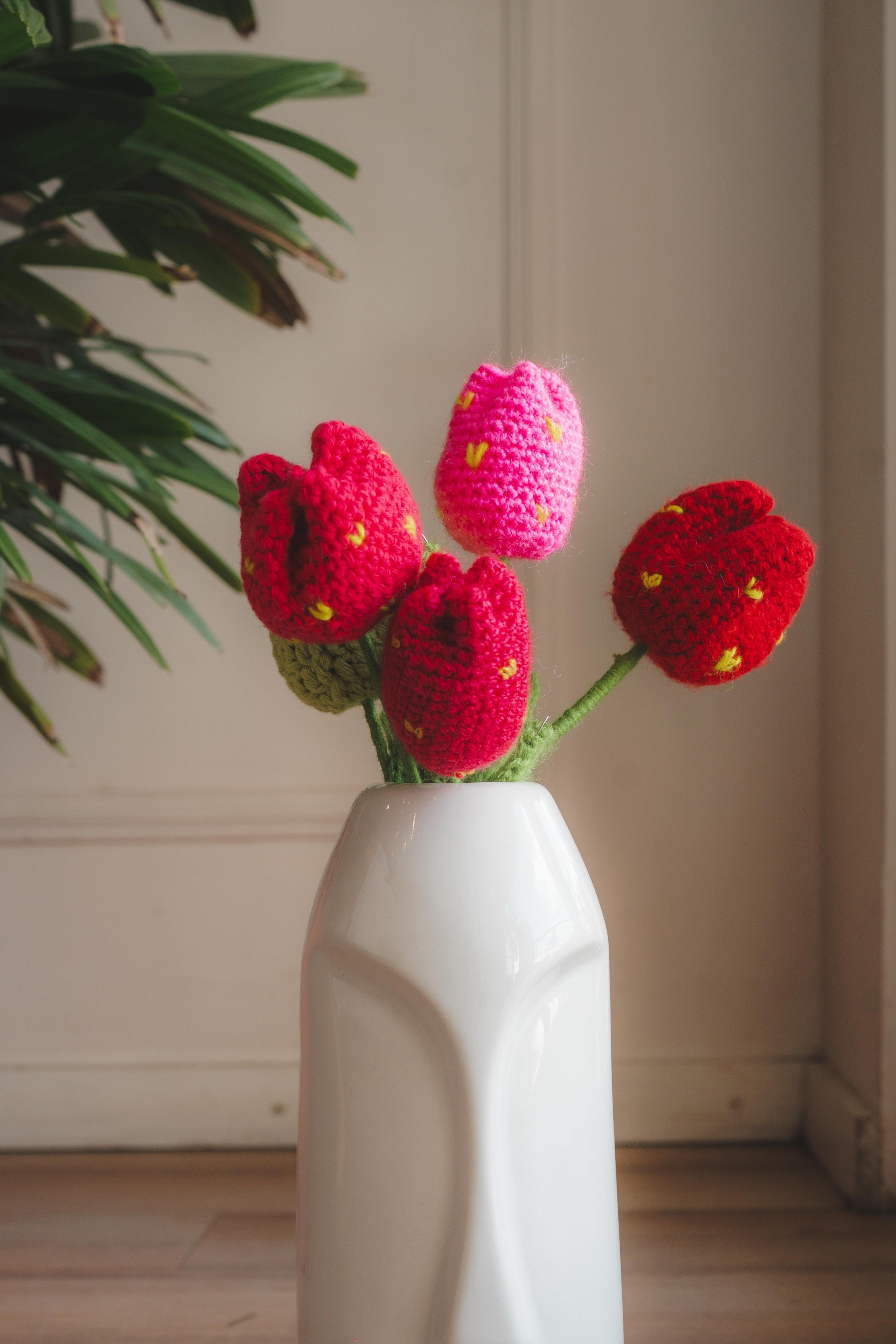 'Sweetheart' Crochet Tulip Stem